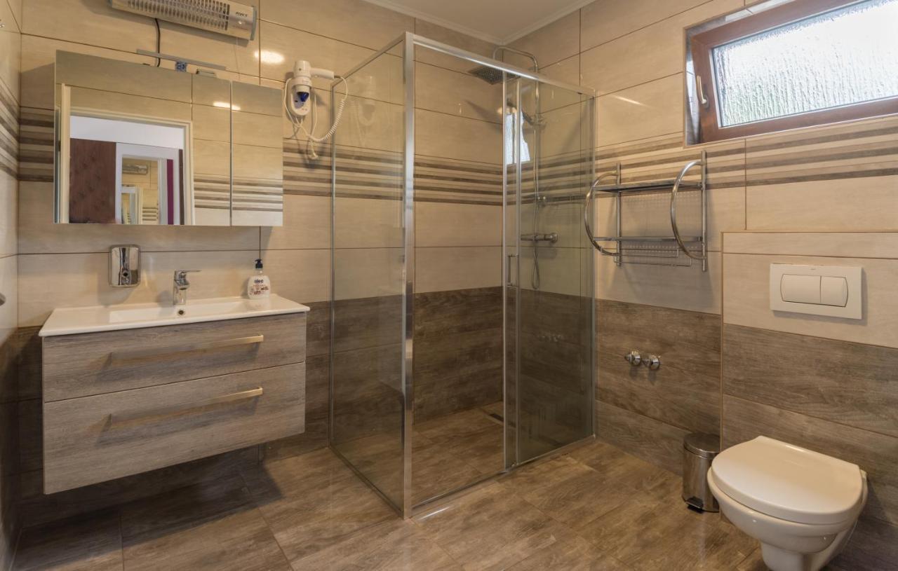 Villa Rubcic Rooms Rakovica Εξωτερικό φωτογραφία